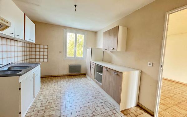 Maison à vendre    4 pièces •  Saintes