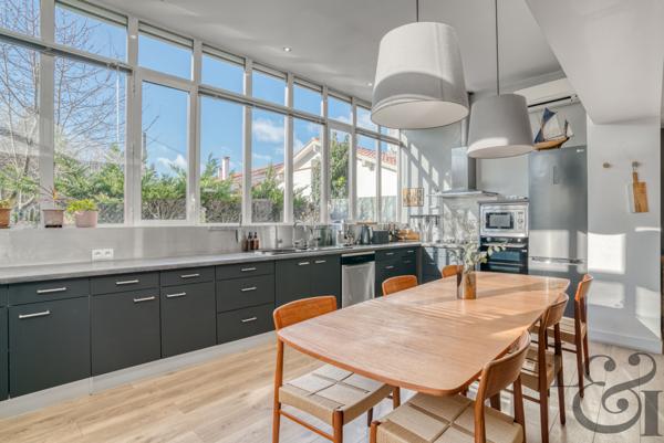 Maison de village avec piscine à vendre à Penne d'Agenais