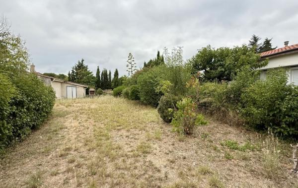Vente Maison Villa de plain-pied à rafraîchir Pezenas   