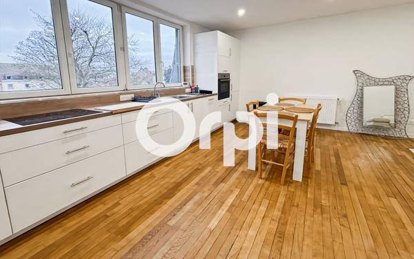 Appartement à louer    3 pièces • 75 m2 Dunkerque