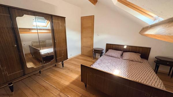 Maison mitoyenne sur 3 niveaux