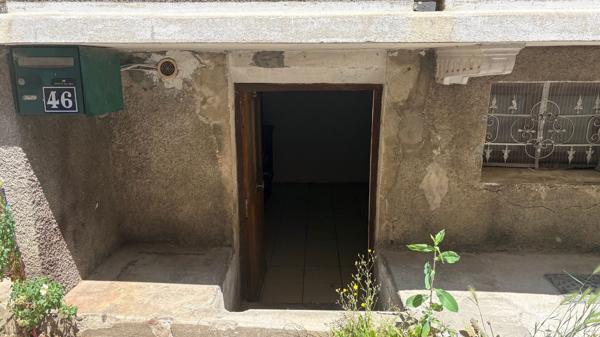 Maison mitoyenne sur 3 niveaux