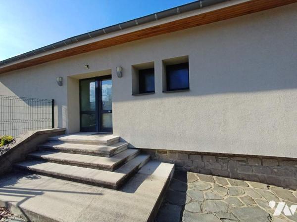 Tenement immobilier mixte habitation commercial