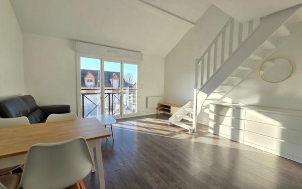 Appartement à louer    2 pièces • 36 m2 Sainte-Geneviève-des-Bois