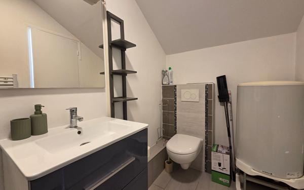 Appartement à louer    2 pièces • 36 m2 Sainte-Geneviève-des-Bois