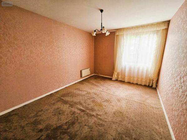 Maison à vendre à La Ville-aux-Dames dans l'Indre-et-Loire (37700), ref : 013/1480   
MONTLOUIS SUR LOIRE