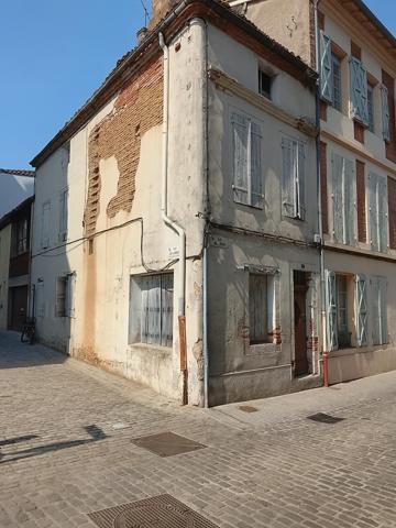 Maison de ville à rénover 100 % – Idéal investisseur