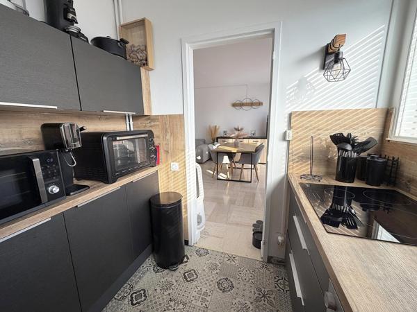 Appartement de Type2 avec extérieur et piscine