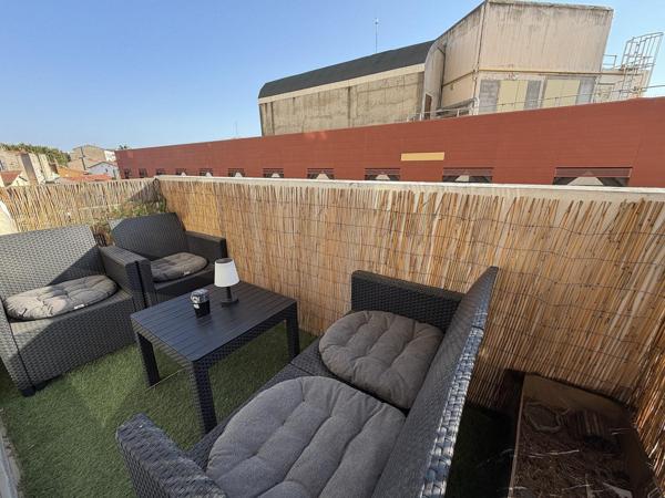 Appartement de Type2 avec extérieur et piscine