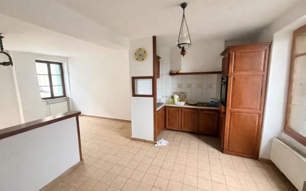 Maison à vendre    3 pièces •  Montrigaud