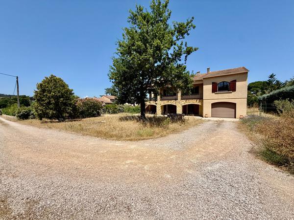 Maison 9 pièces 264 m2