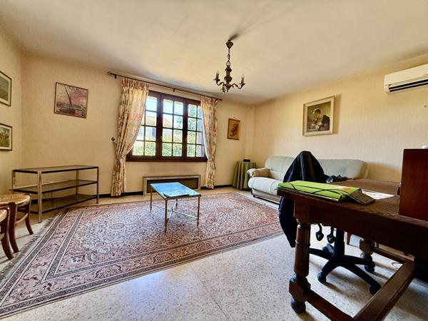 Maison 9 pièces 264 m2