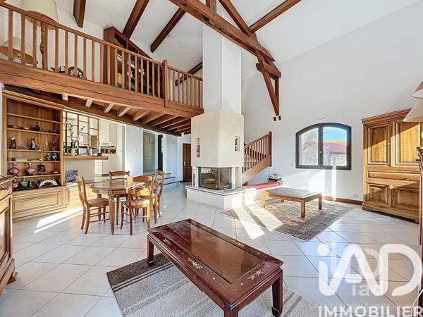 Maison à vendre 7 pièces 210 m² Millery