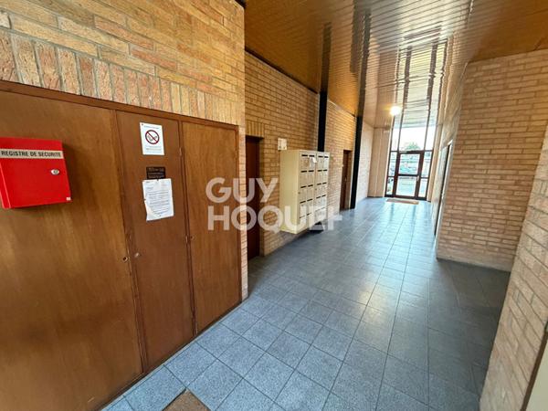 Appartement Calais 2 pièce(s) 49 m2