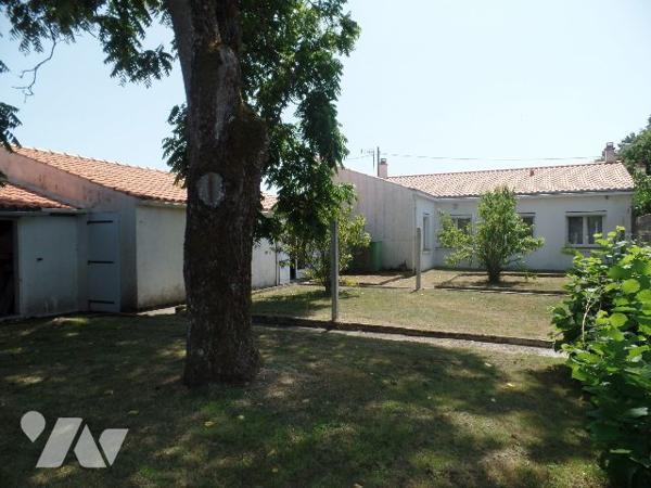 Proche des commerces