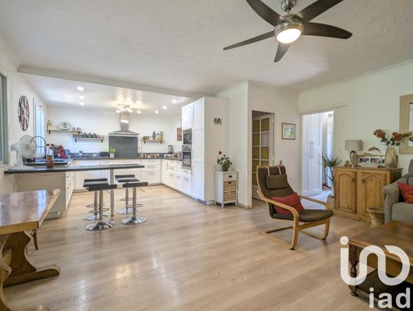 Maison à vendre 5 pièces 98 m² Saint-Zacharie