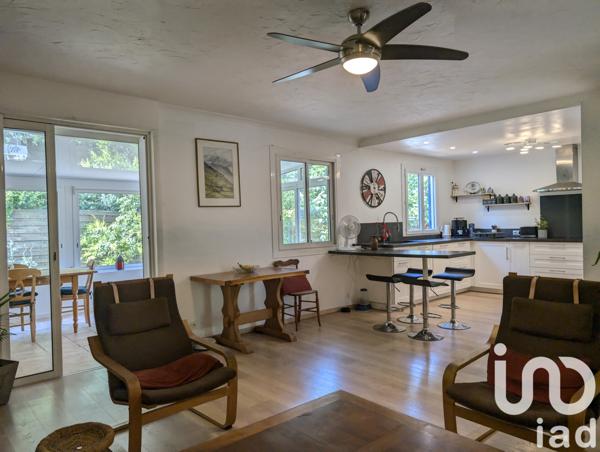 Maison à vendre 5 pièces 98 m² Saint-Zacharie