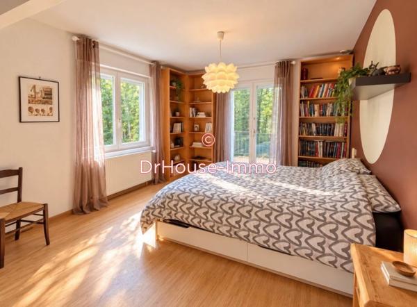 Maison à vendre 8 pièces de 250 m²