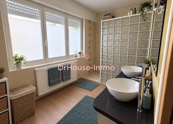 Maison à vendre 8 pièces de 250 m²