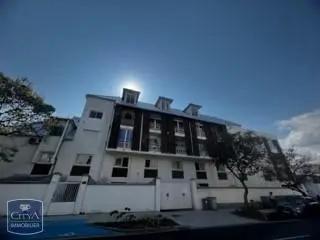 Appartement à louer 3 pièces 77.84m² Saint-Denis (97400)
