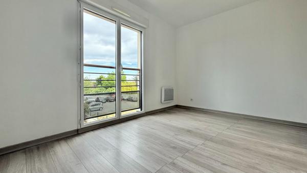 Appartement Corbeil Essonnes 3 pièce(s) 53.38 m2