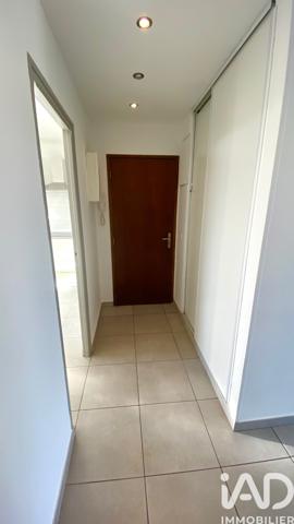 Location appartement 4 pièces 69 m² Montpellier