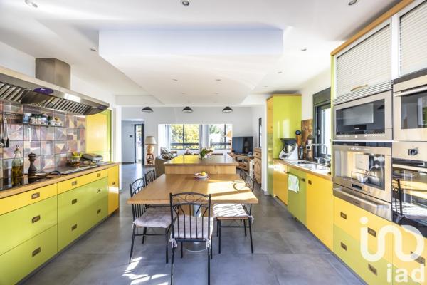 Maison d’architecte 6 pièces de 170 m² à Hendaye (64700)