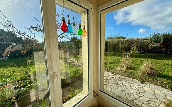 Maison à vendre    5 pièces •  Esquibien