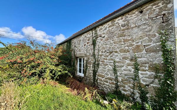 Maison à vendre    5 pièces •  Esquibien