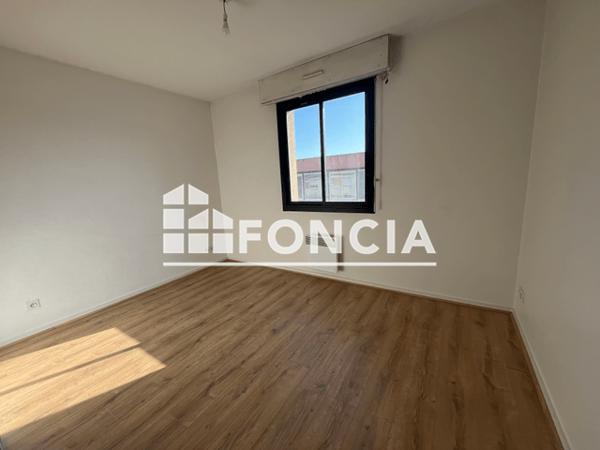 Location Appartement 4 pièces 87.92 m² - 12-14 RUE DUBOS Villenave D'ornon 33140
