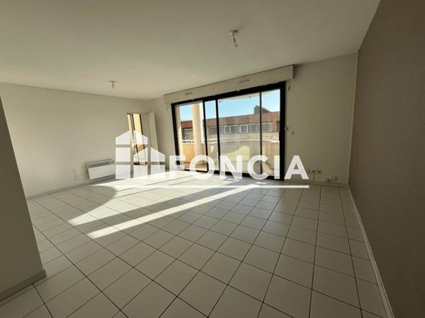 Location Appartement 4 pièces 87.92 m² - 12-14 RUE DUBOS Villenave D'ornon 33140