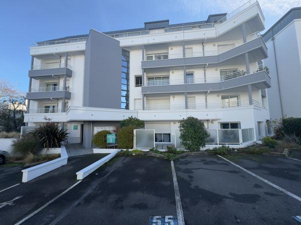 Vannes (56000) Grand appartement avec terrasses