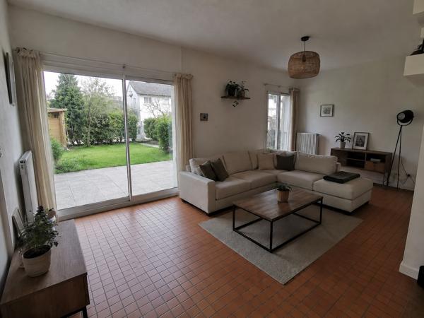 Maison
         4 pièces
        - 96 m² Exclusivité 439 000 € *