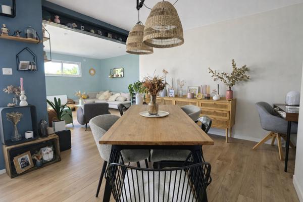 Maison traditionnelle 111m2 Montjean sur Loire 265 000 € H.A.I.*