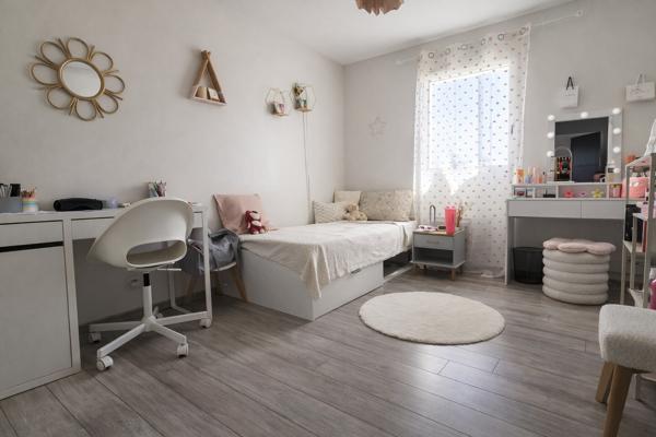 Maison traditionnelle 111m2 Montjean sur Loire 265 000 € H.A.I.*