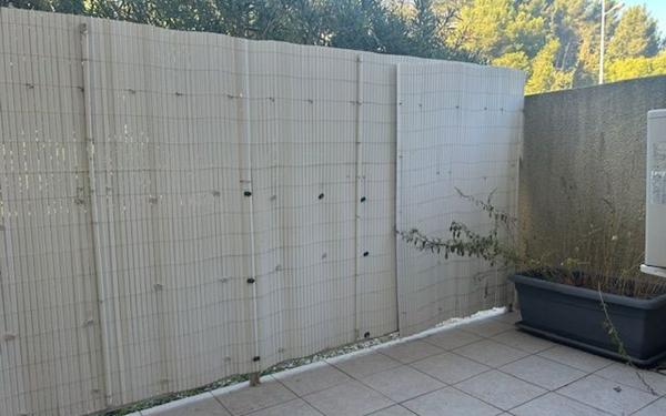 Appartement à louer    3 pièces •  Vedène