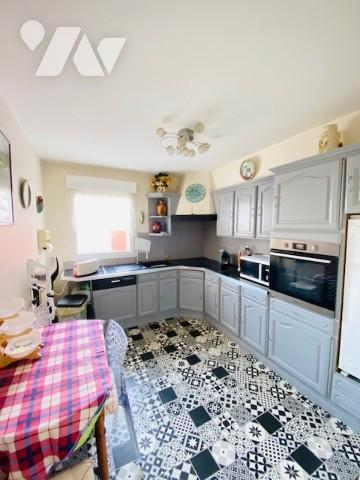 Appartement lumineux de 85m²loi carrez situé à COUDEKERQUE-BRANCHE.