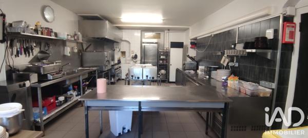 Restaurant à vendre 350 m² Doizieux