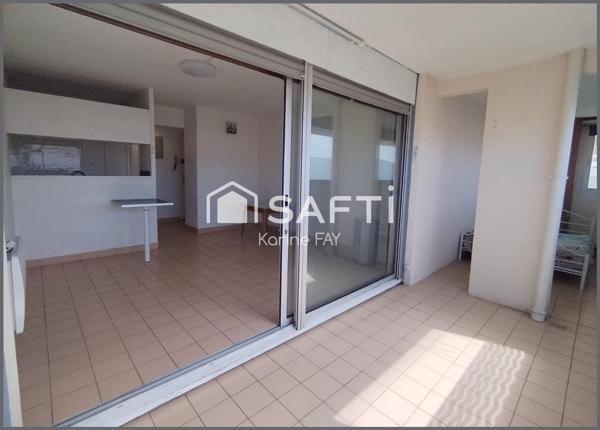 38 m² de lumière en bord de mer — Studio + vaste loggia, rare à Canet Sud
