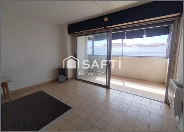 38 m² de lumière en bord de mer — Studio + vaste loggia, rare à Canet Sud