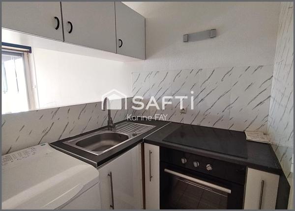 38 m² de lumière en bord de mer — Studio + vaste loggia, rare à Canet Sud