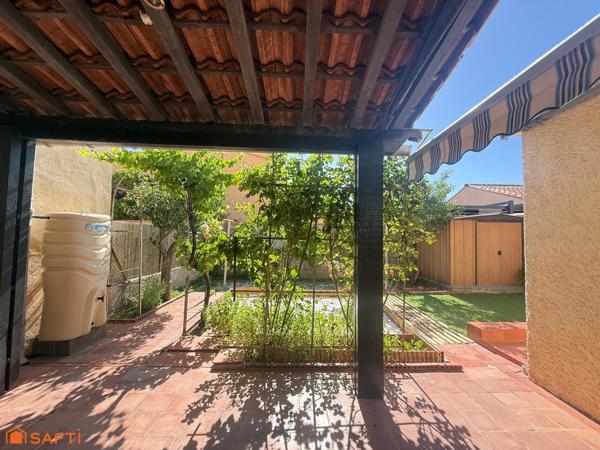 Maison de deux appartements deux faces, avec jardin sans vis à vis.