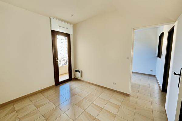 Appartement 2 pièces - 37 m² Exclusivité efficity