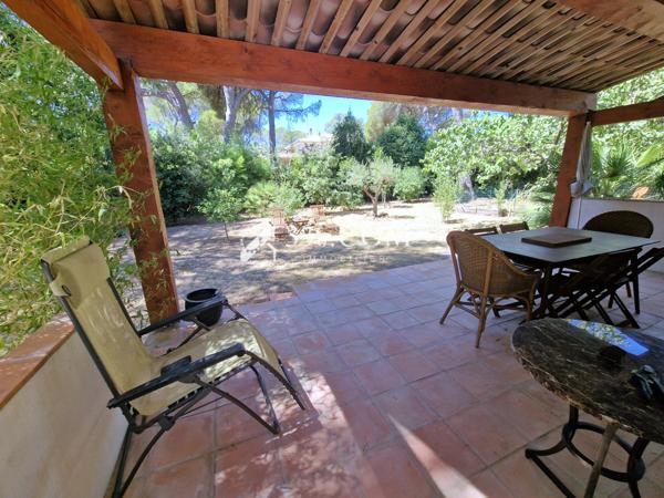 Villa 7 pièce(s) 5 chambre(s) 157 m²