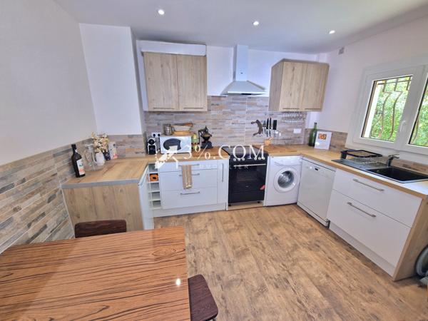 Villa 7 pièce(s) 5 chambre(s) 157 m²