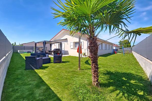 À vendre - Maison plain-pied, 5 pièces située à Charvieu-Chavagneux (38230)