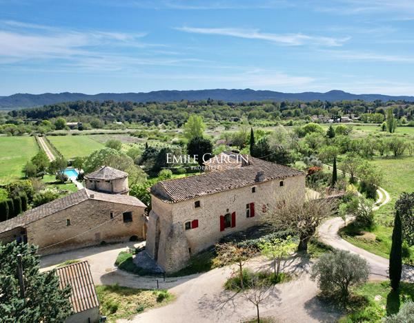 A vendre - Demeure provençale du début du XVIIe siècle - Sud Luberon