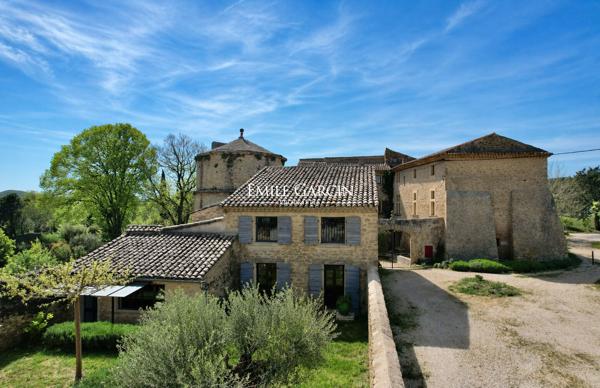 A vendre - Demeure provençale du début du XVIIe siècle - Sud Luberon