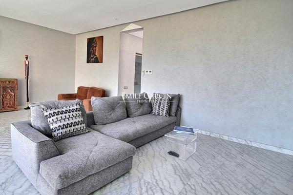 A vendre appartement  sur la route de Ouarzazate à Marrakech