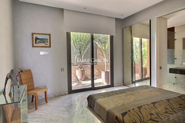 A vendre appartement  sur la route de Ouarzazate à Marrakech